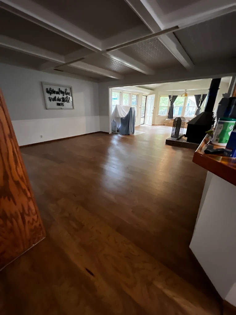 Interior flooring and ceiling beams